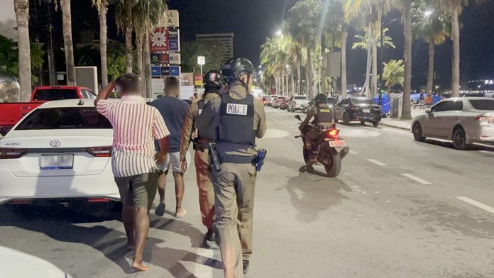 Indian Tourists Involved in Payment Dispute in Pattaya